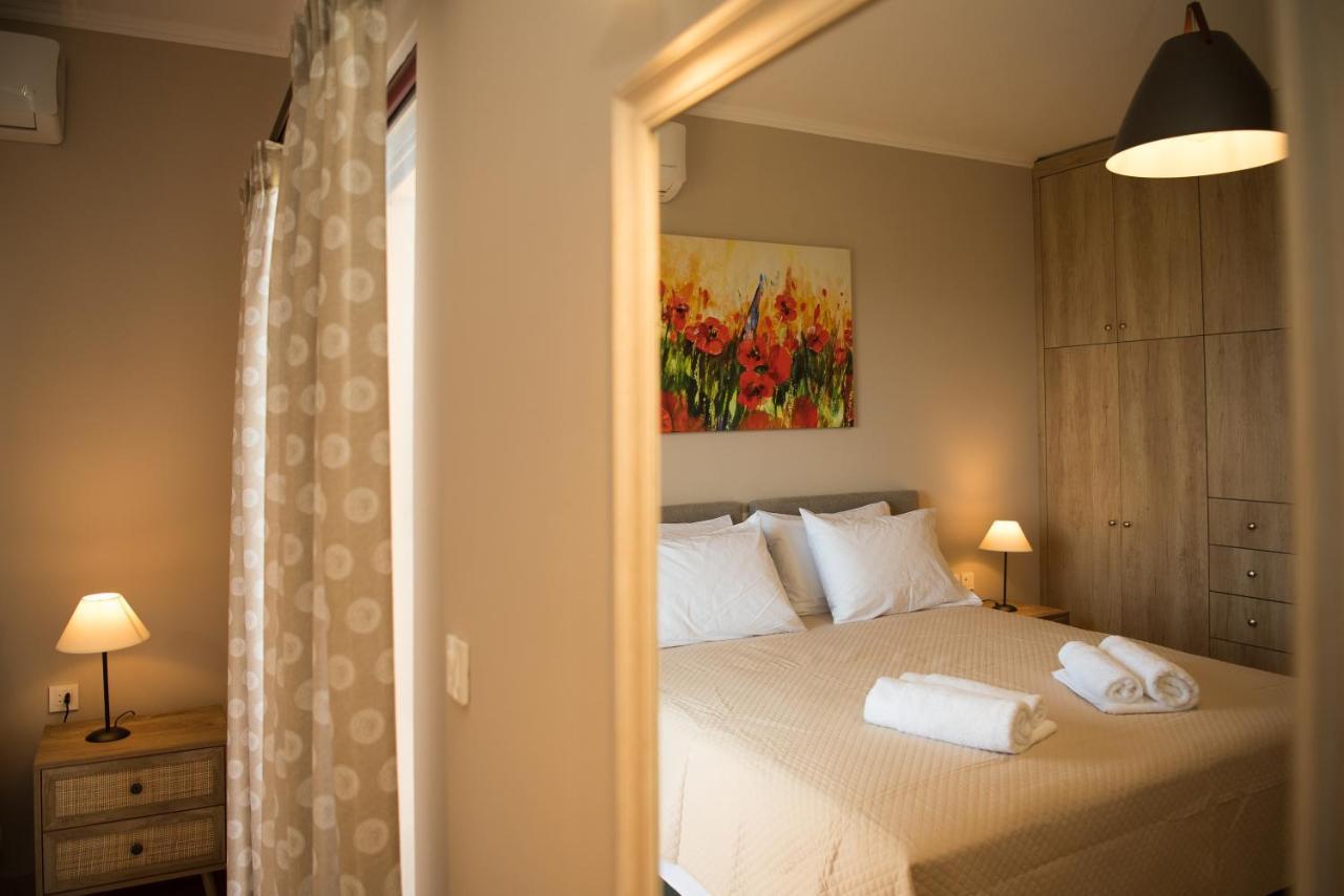 Akrotiri Sea View Suites エクステリア 写真