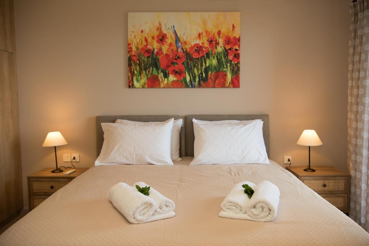 Akrotiri Sea View Suites エクステリア 写真