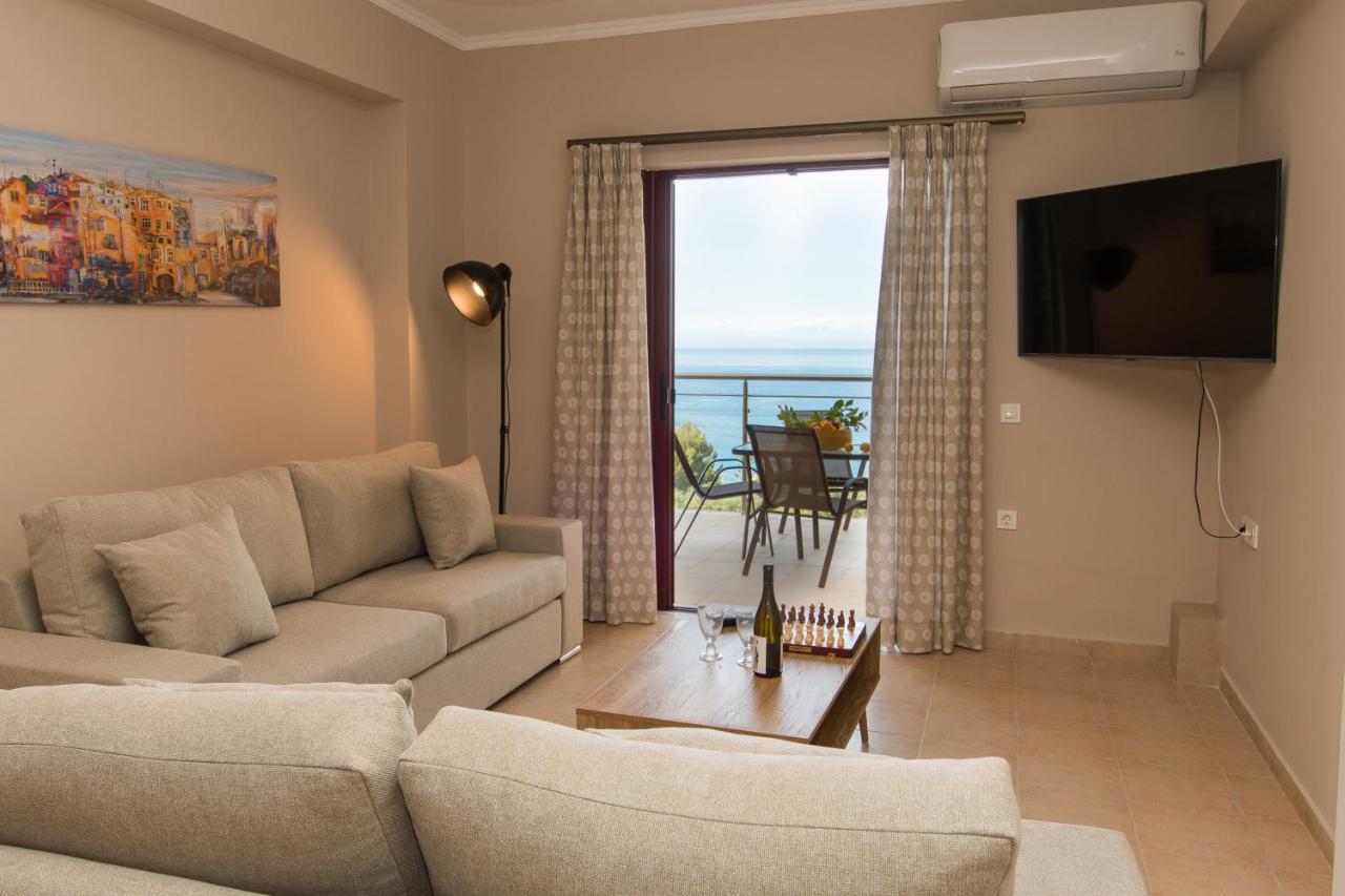 Akrotiri Sea View Suites エクステリア 写真