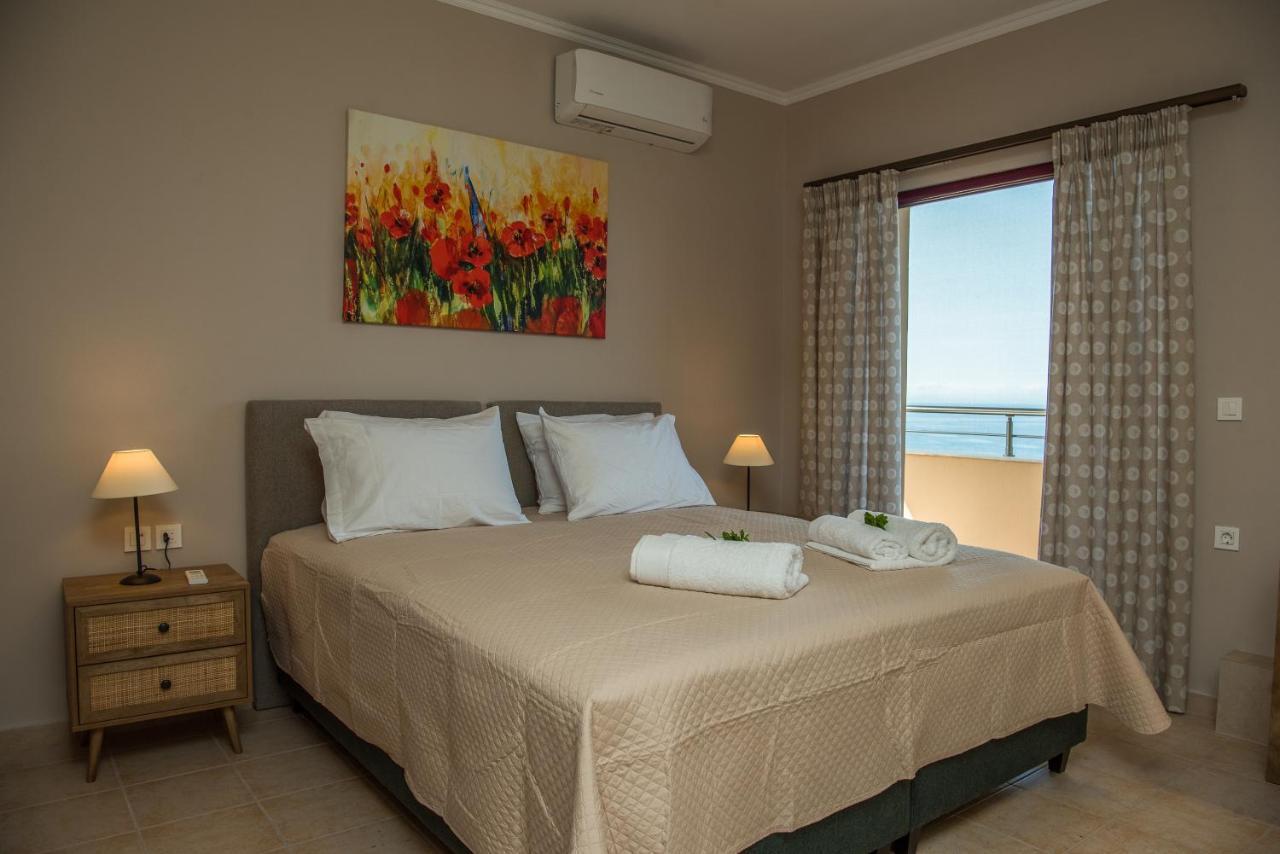 Akrotiri Sea View Suites エクステリア 写真