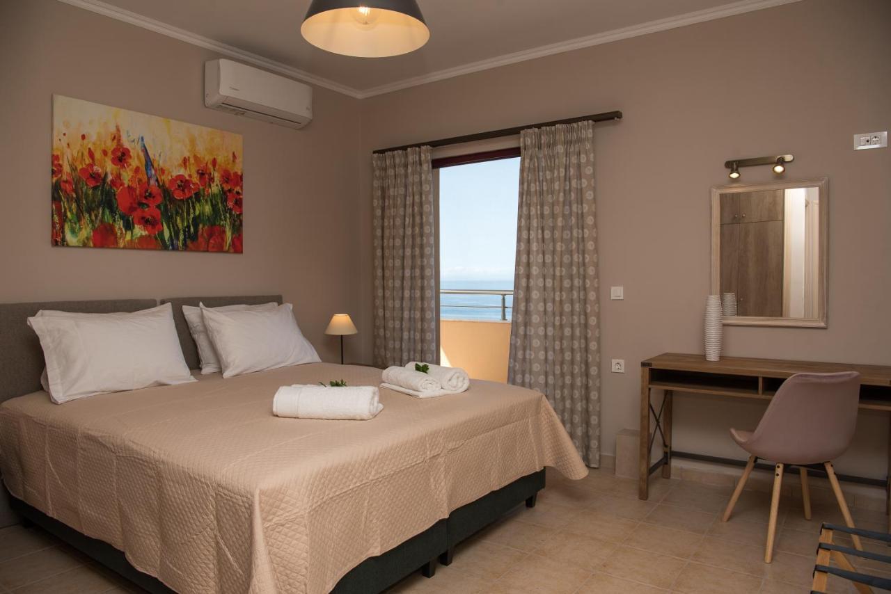 Akrotiri Sea View Suites エクステリア 写真