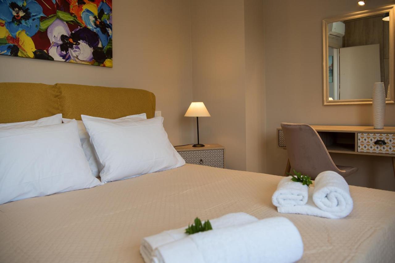 Akrotiri Sea View Suites エクステリア 写真
