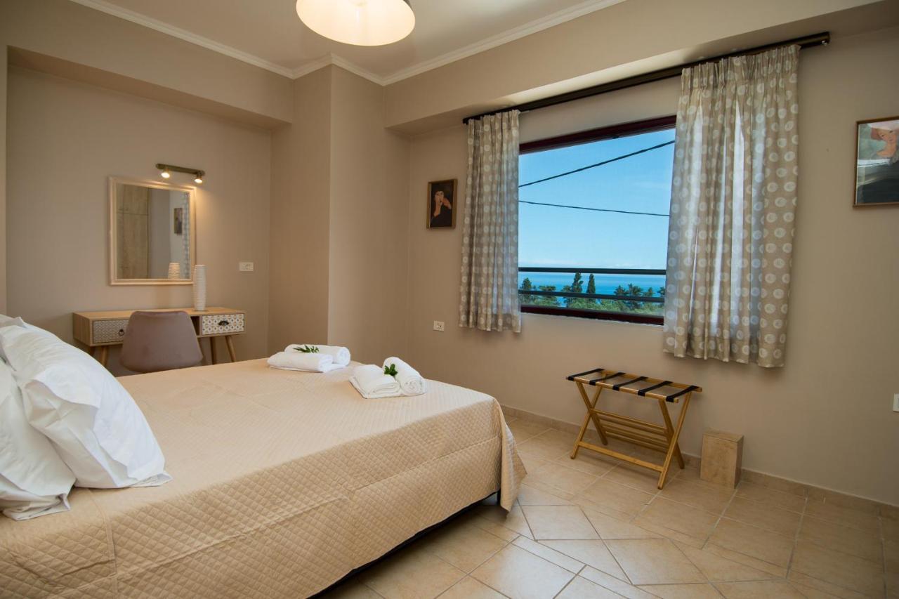 Akrotiri Sea View Suites エクステリア 写真