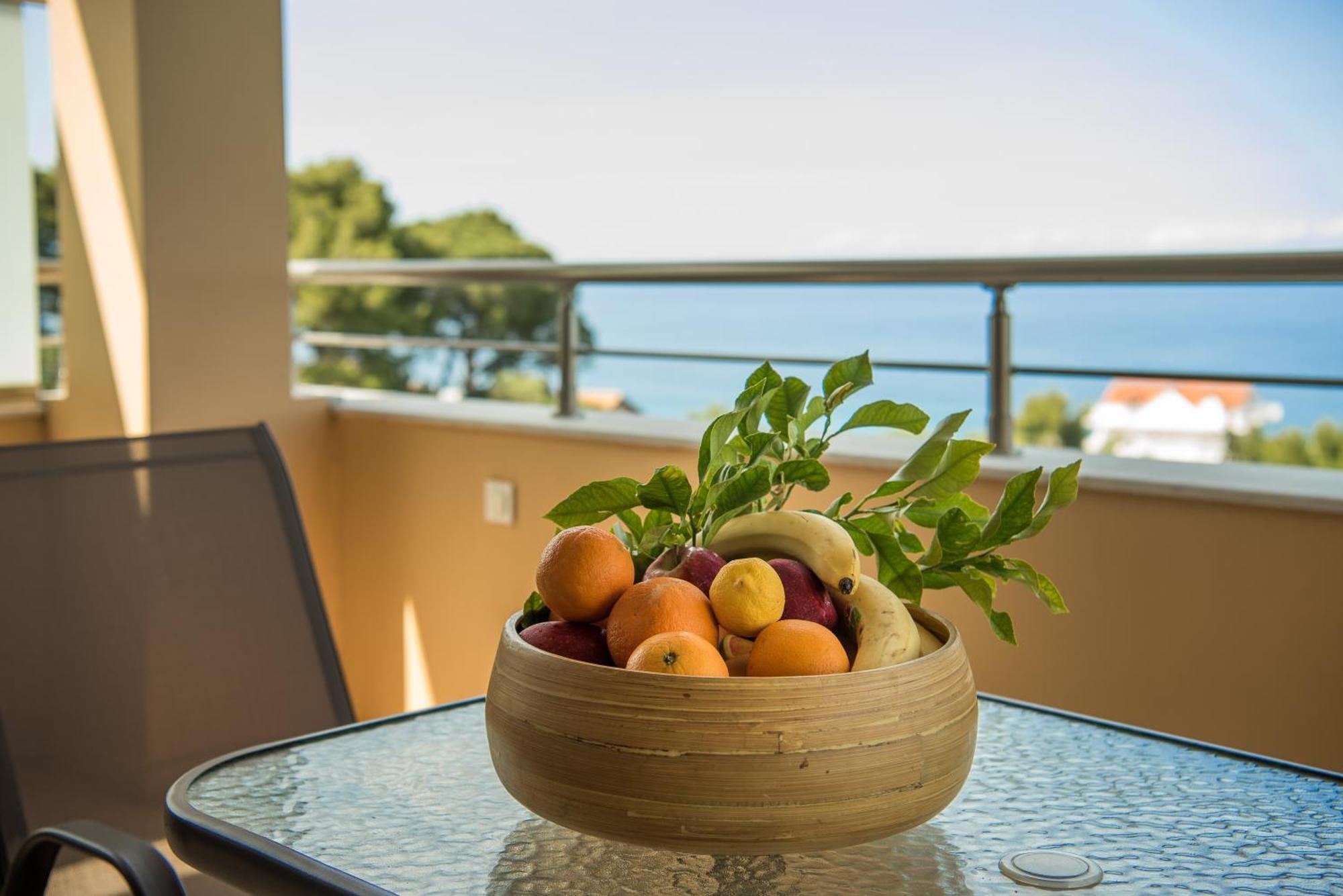 Akrotiri Sea View Suites エクステリア 写真